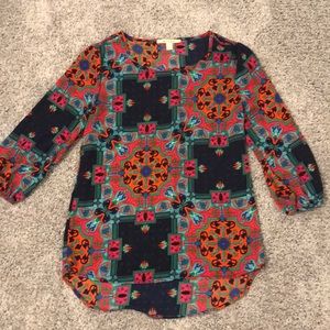 Colorful blouse. Small